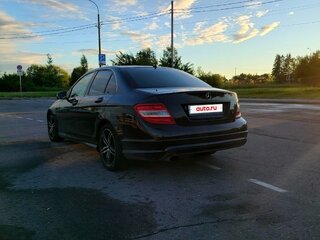 2010 Mercedes-Benz C-Класс 180 BlueEFFICIENCY III (W204), чёрный, 699000 рублей, вид 1