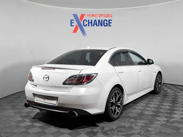 2012 Mazda 6 II (GH) Рестайлинг, белый, 790000 рублей - вид 4
