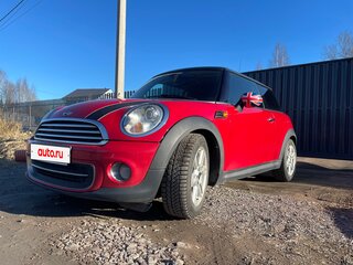 2012 Mini Hatch Cooper II (R56) Рестайлинг, красный, 899000 рублей, вид 1