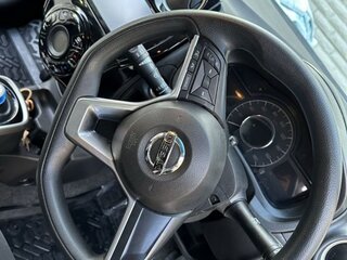 2017 Nissan Note e-Power II Рестайлинг, серый, 1050000 рублей, вид 5