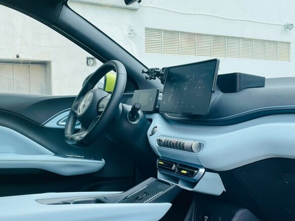 2023 BYD Seagull 38.88 kWh I, жёлтый, 1298000 рублей - вид 9