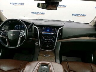 2016 Cadillac Escalade IV, коричневый, 3705400 рублей, вид 5
