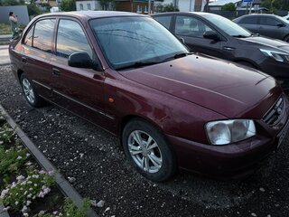 2010 Hyundai Accent ТагАЗ II, красный, 330000 рублей, вид 2