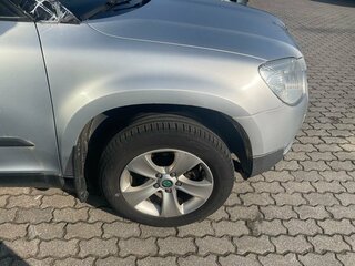 2013 Skoda Yeti I, серебристый, 425000 рублей, вид 5