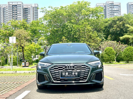 2022 Audi A3 35 TFSI Long IV (8Y), зелёный, 2289000 рублей, вид 2