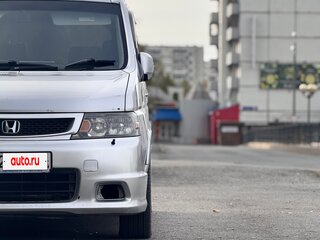2003 Honda Stepwgn Spada II Рестайлинг, серебристый, 661000 рублей, вид 2