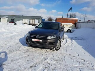 2010 Volkswagen Touareg II, чёрный, 1845000 рублей, вид 4