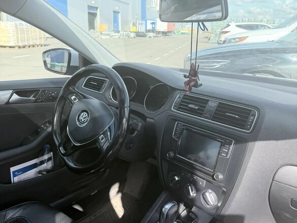 2017 Volkswagen Jetta VI Рестайлинг, серый, 1400000 рублей - вид 4
