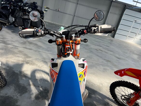 2021 KTM 250 EXC, белый - вид 17