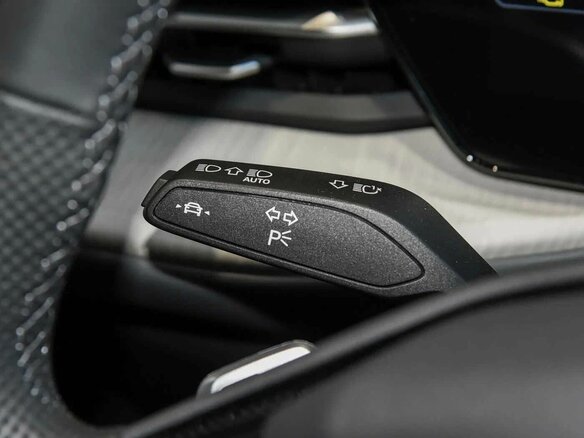 2026 Audi Q5 L III (GU), серебристый, 6500000 рублей - вид 5