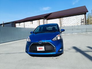 2019 Toyota Sienta II Рестайлинг, синий, 1300000 рублей, вид 2