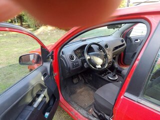2006 Ford Fusion I Рестайлинг, красный, 230000 рублей, вид 4
