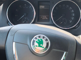 2013 Skoda Yeti I, пурпурный, 749000 рублей, вид 5