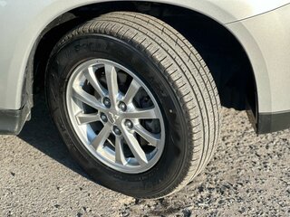 2014 Mitsubishi ASX I Рестайлинг, серебристый, 1080000 рублей, вид 5