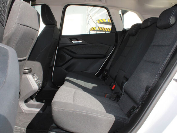 2023 BMW 2 серии Active Tourer 218i U06, белый, 2871615 рублей - вид 11