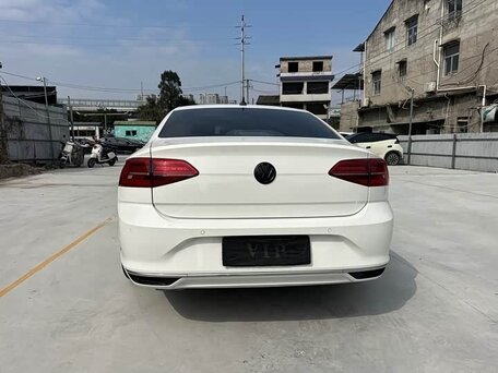 2021 Volkswagen Lamando I Рестайлинг, белый, 1100000 рублей, вид 4