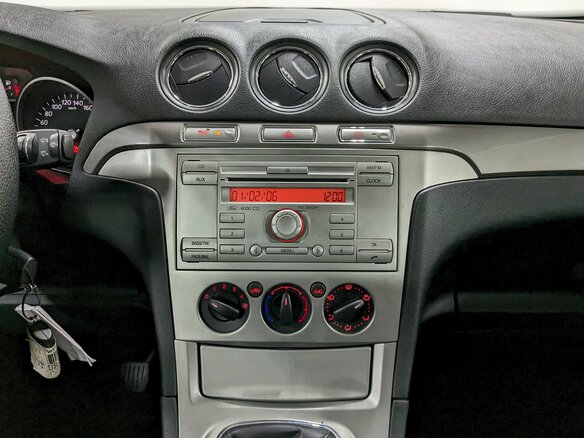 2007 Ford Galaxy II, красный, 790000 рублей - вид 23