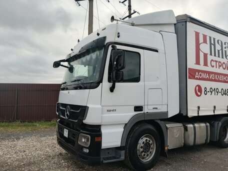 2010 Mercedes-Benz Actros, белый, 3100000 рублей, вид 4
