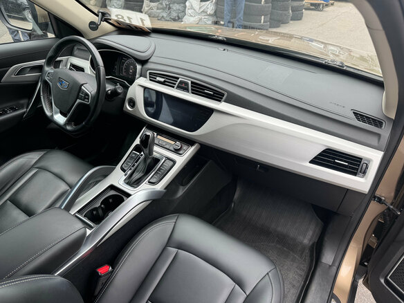 2020 Geely Atlas I, бежевый, 1399000 рублей - вид 6