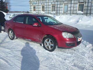 2007 Volkswagen Jetta V, красный, 390000 рублей, вид 4