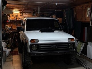 2012 Lada (ВАЗ) 2121 (4x4) I Рестайлинг, белый, 299999 рублей, вид 3
