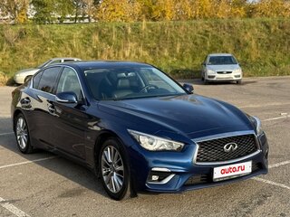 2018 Infiniti Q50 I Рестайлинг, синий, 2450000 рублей, вид 3