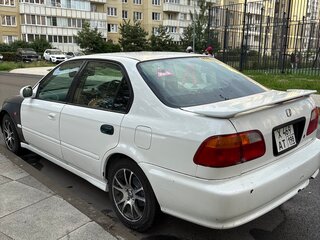 1998 Honda Civic Ferio II, белый, 260000 рублей, вид 4