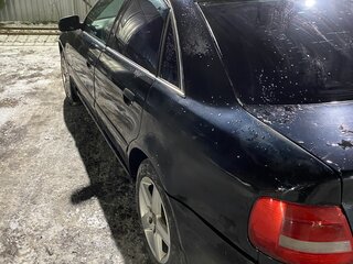 1999 Audi A4 I (B5) Рестайлинг, чёрный, 280000 рублей, вид 4