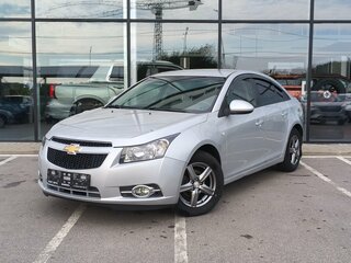 2012 Chevrolet Cruze I, серебристый, 747000 рублей, вид 1