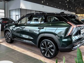 2026 Geely Atlas II, зелёный, 4229990 рублей, вид 2