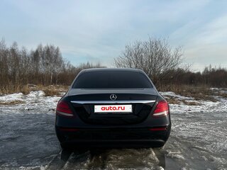 2019 Mercedes-Benz E-Класс 200 d V (W213, S213, C238), чёрный, 3100000 рублей, вид 5