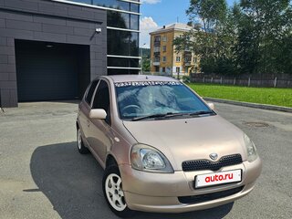 1999 Toyota Vitz I (P10), розовый, 300000 рублей, вид 2