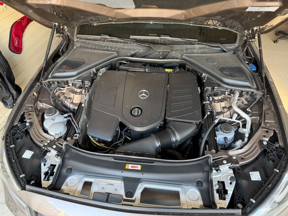 2024 Mercedes-Benz E-Класс 200 VI (W214, S214), коричневый, 6200000 рублей - вид 6
