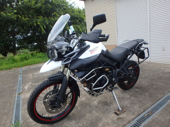 2013 Triumph Tiger 800, белый, 700000 рублей - вид 9