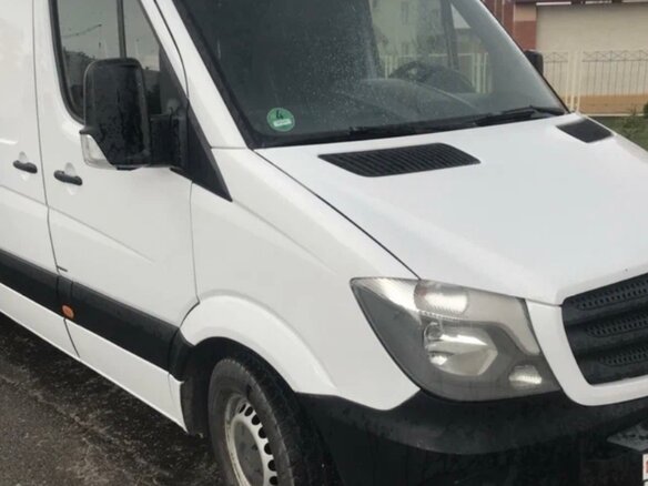 2015 Mercedes-Benz Sprinter, белый, 2700000 рублей - вид 2