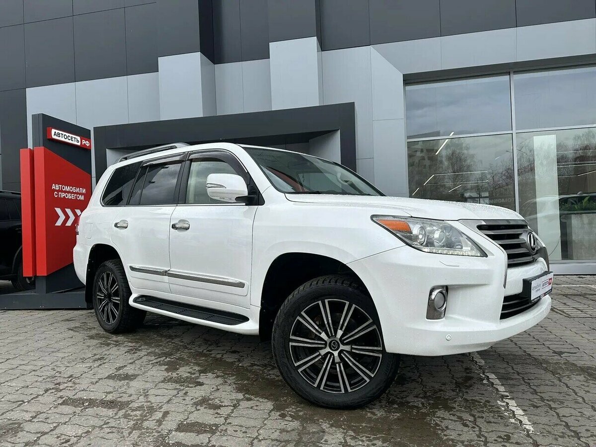 Открыть фотографии: Lexus LX III Рестайлинг