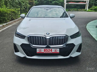 2025 BMW 5 серии 520i VIII (G60/G61/G68), белый, 5870378 рублей, вид 2