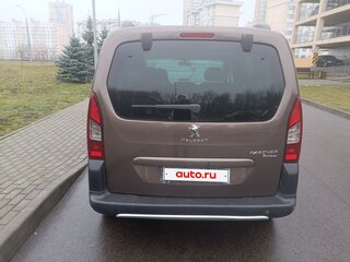 2014 Peugeot Partner II Рестайлинг, коричневый, 750000 рублей, вид 3