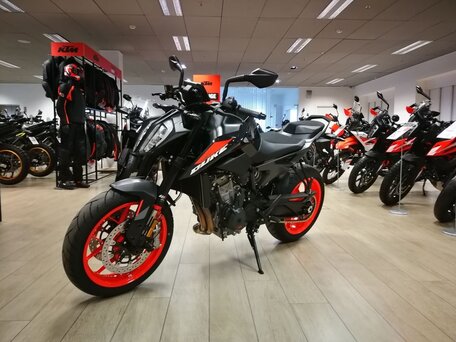 2026 KTM 790 Duke, чёрный, 1150000 рублей, вид 1