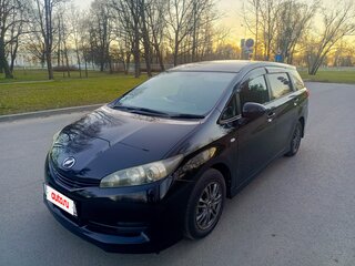 2010 Toyota Wish II, чёрный, 1450000 рублей, вид 3