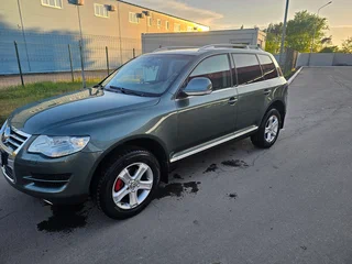 2008 Volkswagen Touareg I Рестайлинг, зелёный, 1280000 рублей, вид 1
