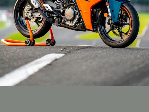 2022 KTM RC 390, синий, 480000 рублей