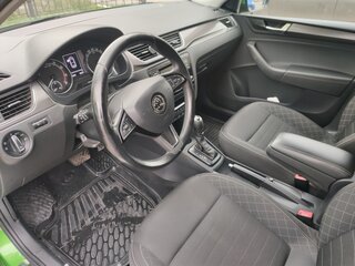 2018 Skoda Rapid I Рестайлинг, зелёный, 1400000 рублей, вид 5