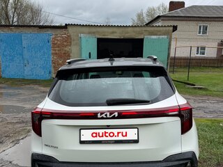 2023 Kia Seltos I Рестайлинг, белый, 3000000 рублей, вид 2