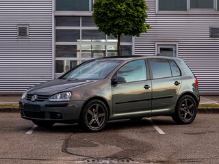 Volkswagen Golf V
