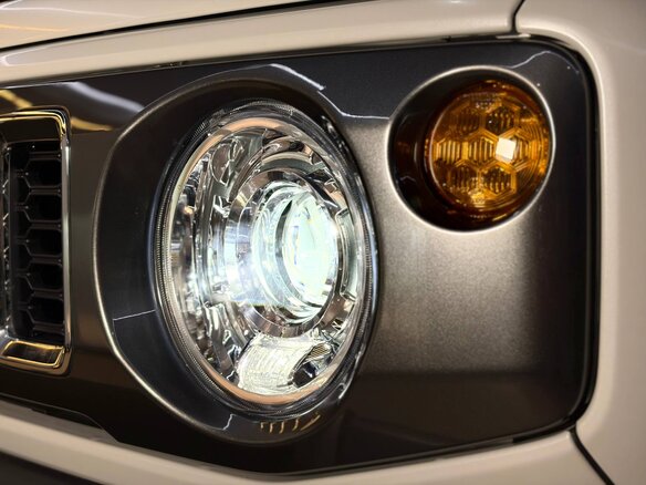 2025 Suzuki Jimny IV, белый, 3050000 рублей - вид 4