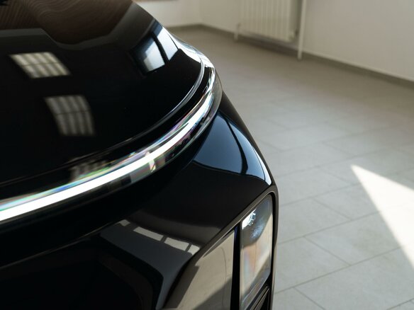 2025 Li Auto (Lixiang) L9 52.3 kWh I Рестайлинг, чёрный - вид 2