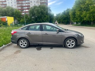 2012 Ford Focus III, серый, 825000 рублей, вид 3