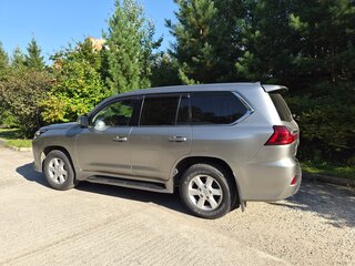 2017 Lexus LX 570 III Рестайлинг 2, серый, 6950000 рублей, вид 4