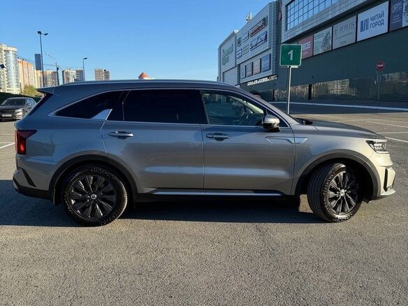 2021 Kia Sorento IV, серый, 4450000 рублей - вид 7